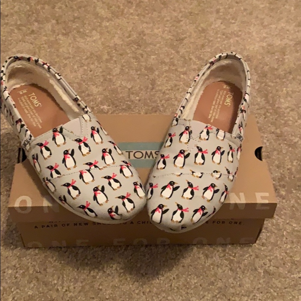 Toms